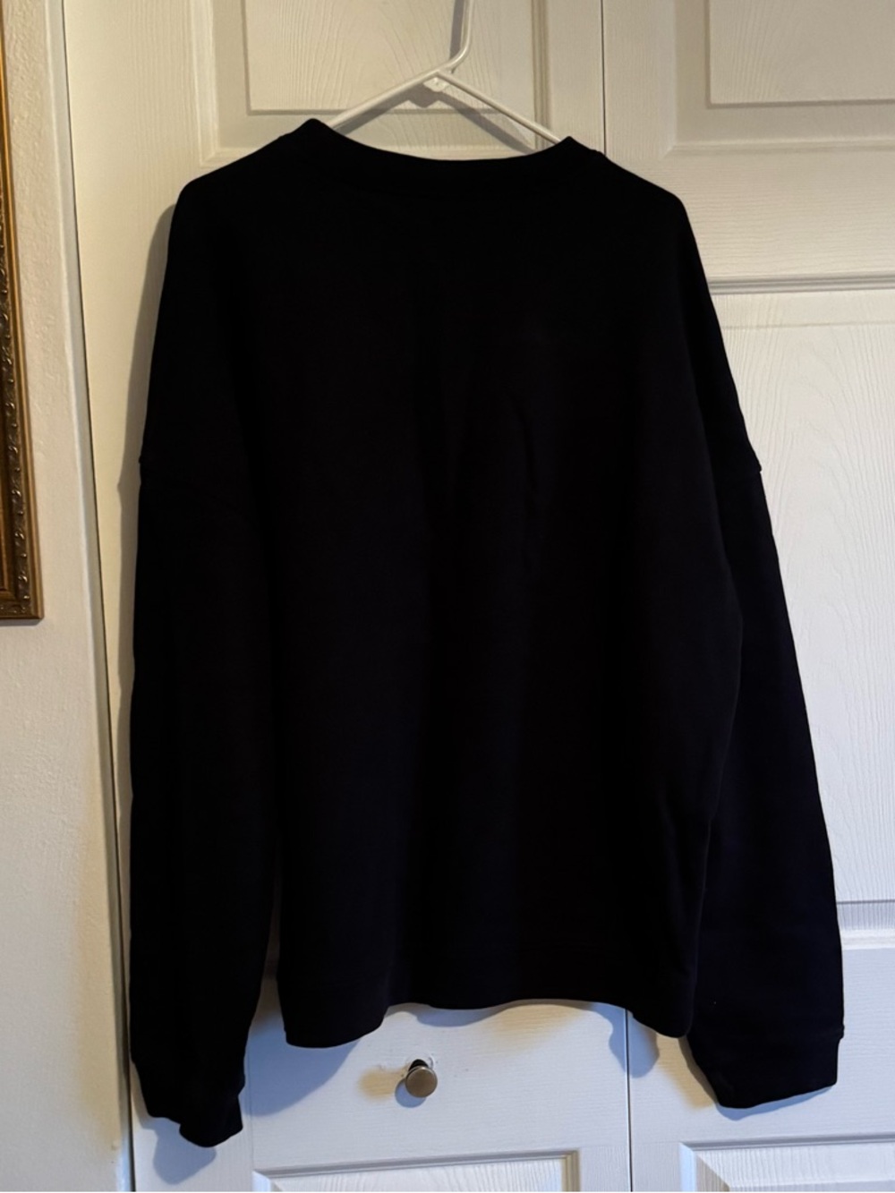 ALO Yoga Men's Black Crewneck Sweatshirt